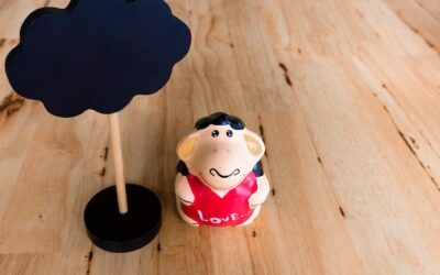 Dlaczego dzieci tak chętnie wybierają zabawki które mówią?