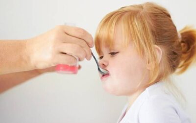 Co uczula dziecko karmione piersią?