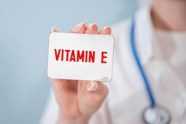 Czy witamina C rozrzedza krew?