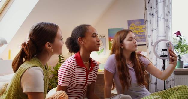 Jak poprawić pamięć u nastolatków bez nadmiernego stresu?