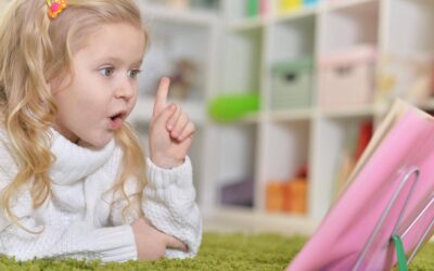 Ile mówi 18 miesięczne dziecko i jak wspierać jego rozwój językowy?